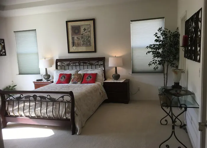 Beautiful Home In Quiet Area
